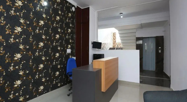 Polytechnic Chauraha By OYO Rooms