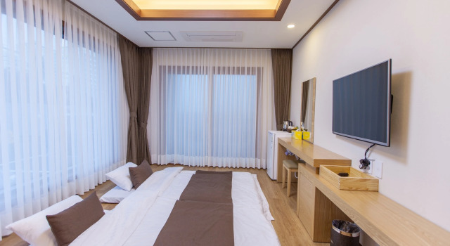 Fellisia Hotel, Забронировать Отель Отели Согвипхо с парковкой, Парковка