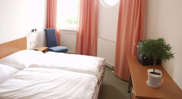 Hotel - Restaurant Martinihof, Rezervovat Hotel Neudörfl Bucklige Welt