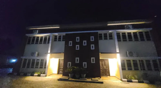 Modupeore Apartments