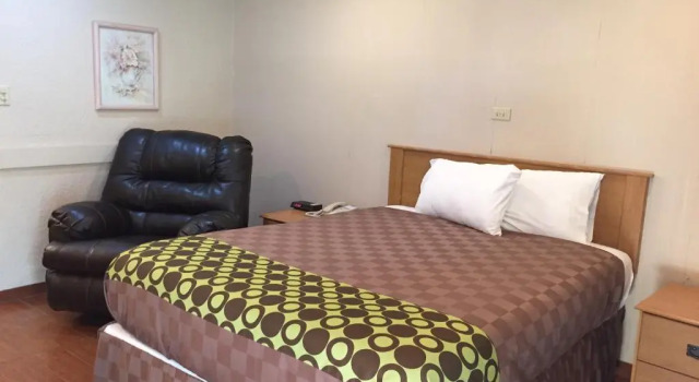 Двухместный номер Standard Townhouse Inn and Suites
