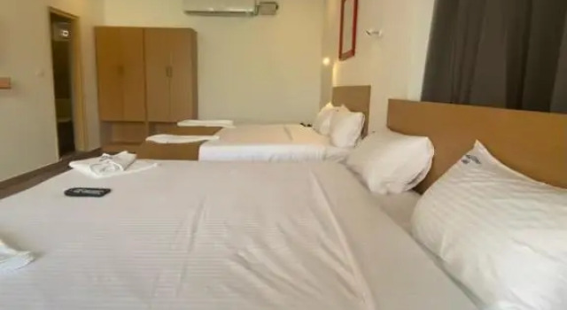 Hotel Bluestone, Rezerwuj Hotel Hotele w Andhra Pradesh z parkingiem, Parking