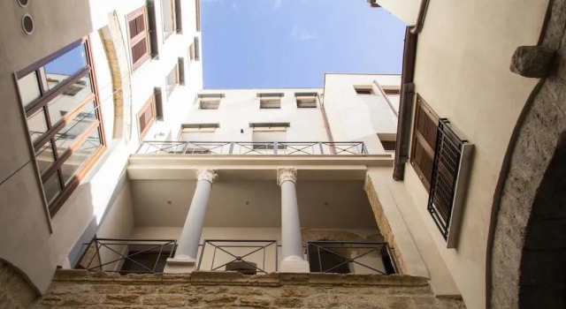 Palazzo Marchese, Забронировать Отель Отели Палермо с парковкой, рядом с Кафедральный собор, Парковка