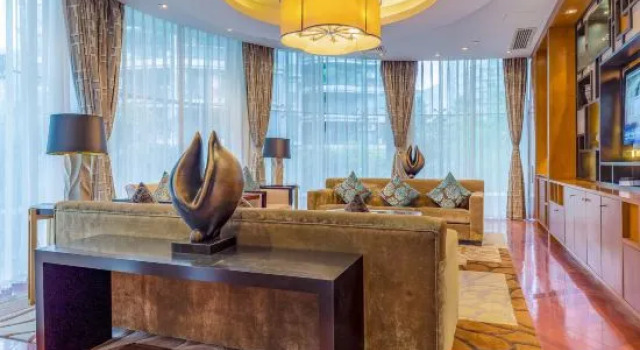 Люкс Presidential Отель Palace Hotels (Chongqing Nanbin Road Holy Land Hot Spring Branch)