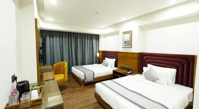 Номер Standard Park Central Jaipur City Center