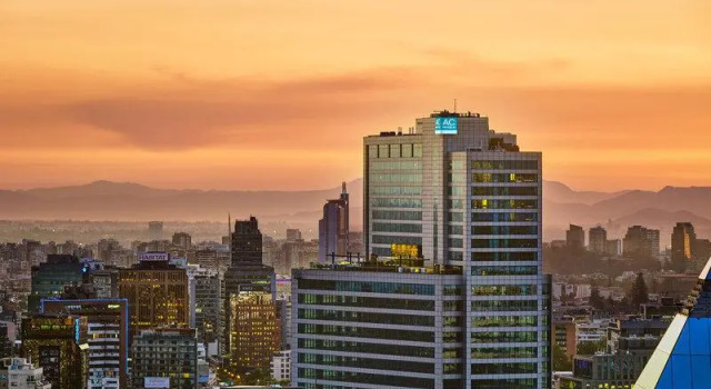 Кровать в общем номере AC Hotel by Marriott Santiago Cenco Costanera