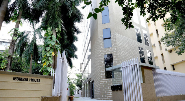 Hotel Mumbai House