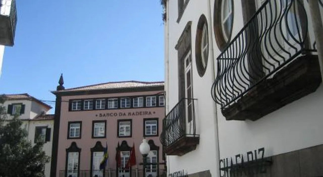 Residencial Chafariz, Rezerwuj Hotel Hotele w Funchal z parkingiem, Parking