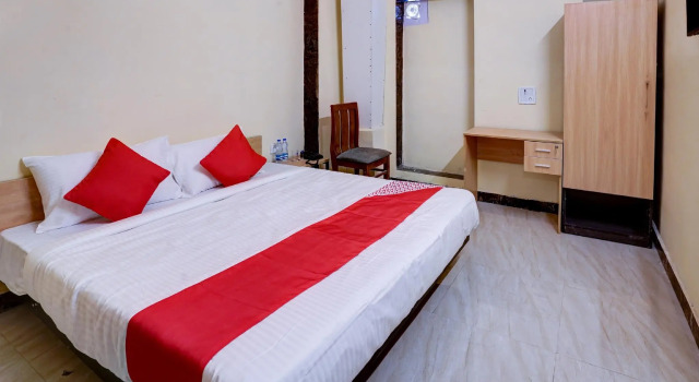 OYO Flagship 76461 Choudhary House Sector 11