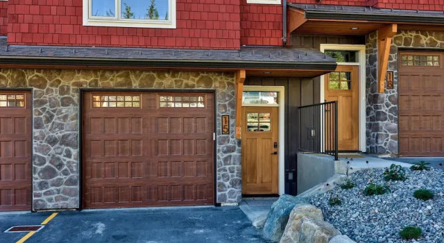 Powder Heights #15 3 Bedroom Home, Buchen Sie Ferienhaus Sun Peaks British Columbia