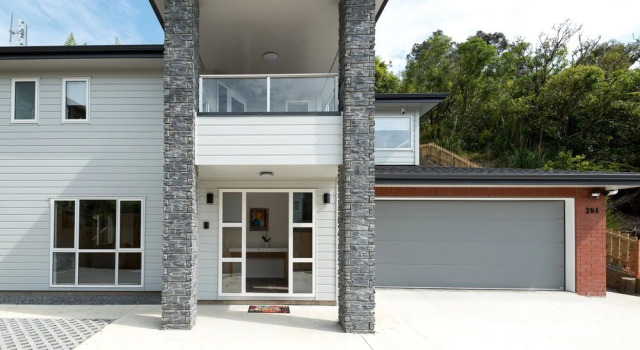 Brand New 5BR home with view of the sea