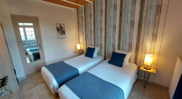 Двухместный номер Standard Logis Loire Hotel - Les Cocottes Restaurant