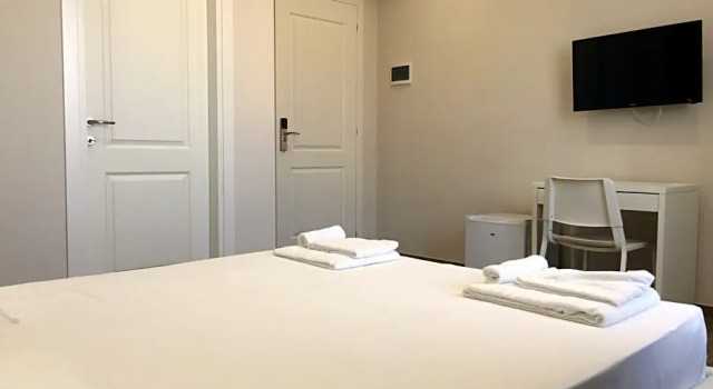 B&B Purple Italy, Prenota Hotel Hotel a Lazio con parcheggio, Parcheggio