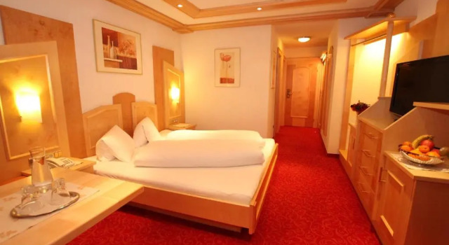 Номер Superior Alphotel Garni Salner