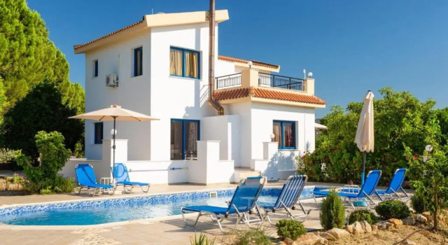 Вилла Villa Charoula Pente