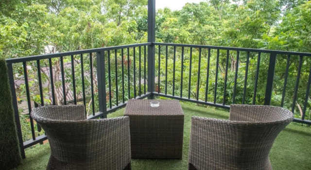 Полулюкс Nice Place Resort