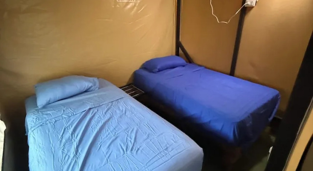 Семейный тент с 2 комнатами KRITAJNA SAFARi LODGE