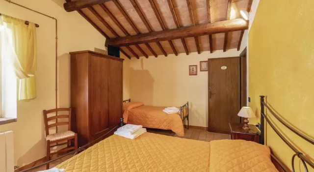 Country House i Girasoli, Забронировать Отель Отели Озера Тразимено с бассейном, Бассейн