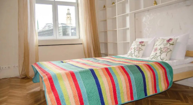 City Inn Riga App 2026 renovated, Town Hall view with parking, Забронировать Апартаменты/квартира Центр Рига, рядом с Порт Риги
