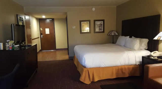 Номер Standard DoubleTree by Hilton Phoenix- Tempe