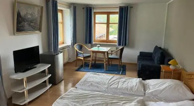 Gasthof Jägerhaus, Varaa Hotelli Hotellit Baijeri pysäköinnillä, Pysäköinti