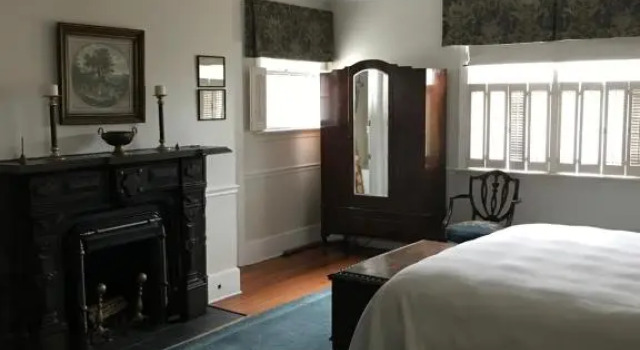 Номер Deluxe Springwood Inn