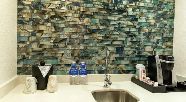 Четырёхместный люкс c 1 комнатой Hilton Garden Inn West Des Moines