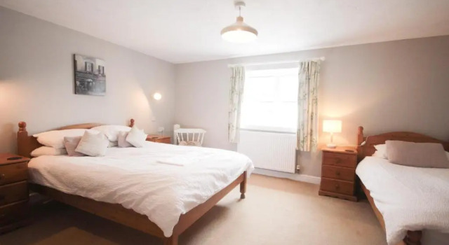 The Five Dials Inn, Rezervasyon Otel Ilminster Somerset