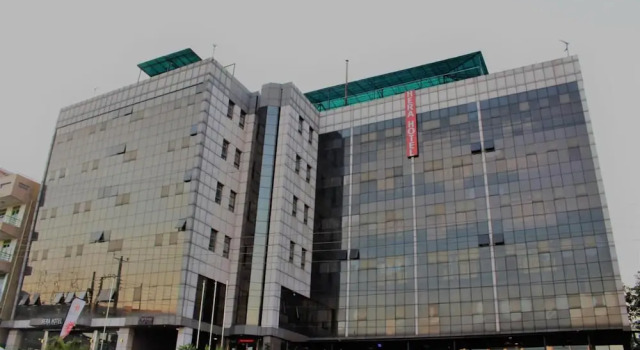 Hera Hotel