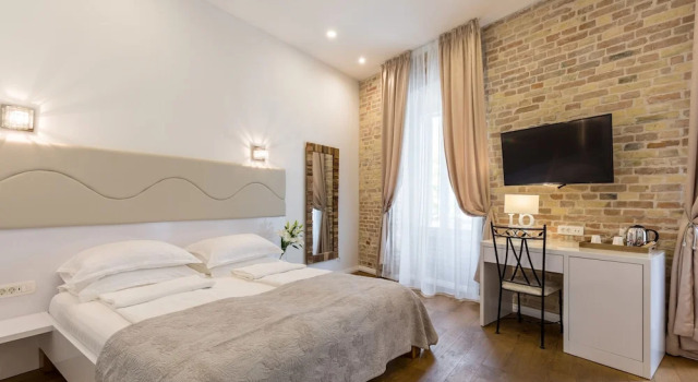 Rooms & Apartments Matkovic, Prenota Appartamento Splitska 