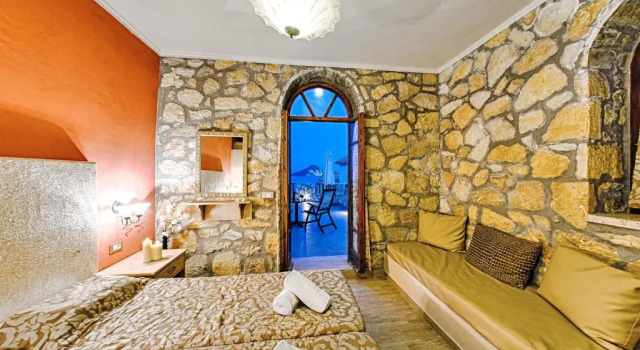 Студия Deluxe Harmony Hotel