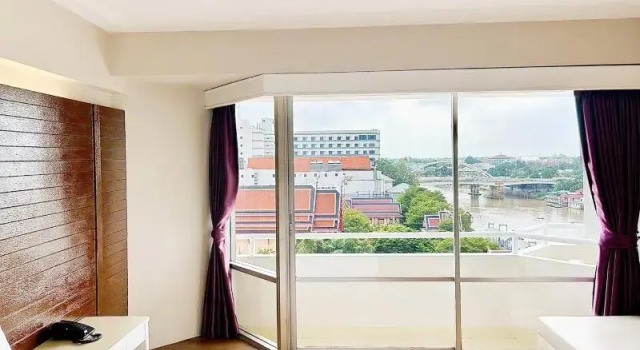 Двухместный номер Deluxe с балконом и с видом на реку Ayothaya Riverside Hotel