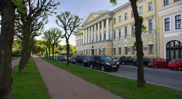 Bergus Апартаменты на Мойке