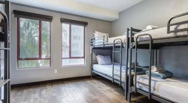 Кровать в общем номере (мужской номер) HI Los Angeles Santa Monica Hostel