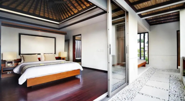 Вилла с 3 комнатами Kedonganan Beach Villas