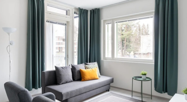 Семейные апартаменты с 2 комнатами с балконом Hiisi Homes Vantaa Kaivoksela