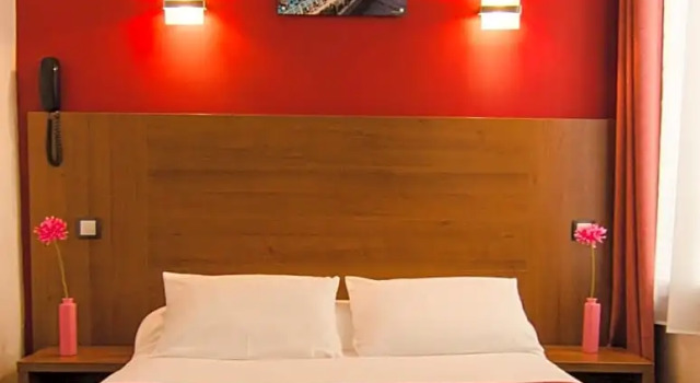 Двухместный номер Hotel Paris Bruxelles