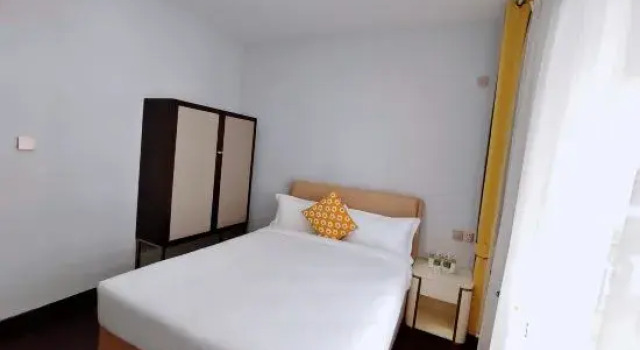 Двухместный семейный люкс Luxury с 3 комнатами Maili Feng Holiday Homestay