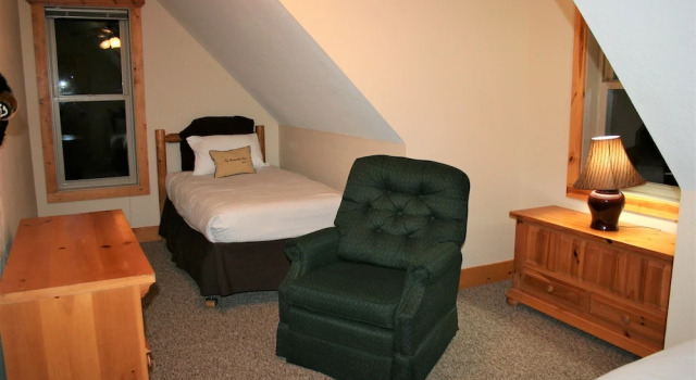 Номер Luxury с 3 комнатами с видом на горы The Esmeralda Inn at Lake Lure