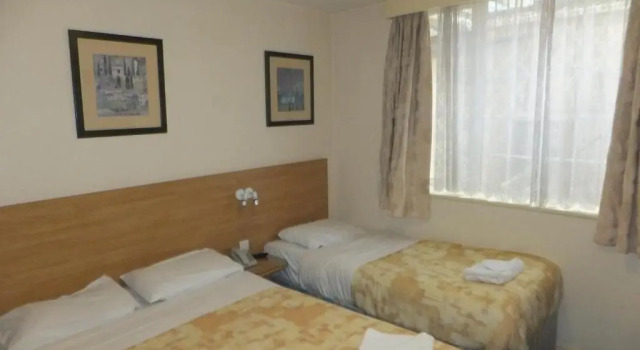Трёхместный номер Standard Colliers Hotel