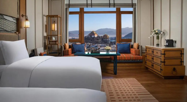 Номер Premium с балконом Hotel Indigo Diqing Moonlight City by IHG