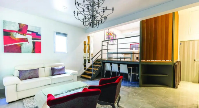 MARAIS - Elegant Flat in Old Paris, Забронировать Отель 3-й округ: Маре Париж, рядом с Станция метро Rambuteau