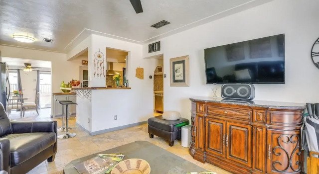 Private Pool & Patio! Home 8 Mi to Dtwn Phoenix, Забронировать Дом для отпуска Финикс 