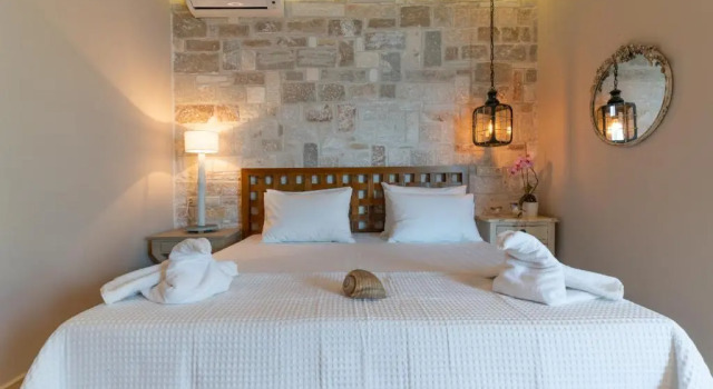 Полулюкс Deluxe Agorastos Suites