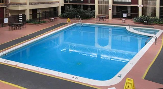 Vuode makuusalissa Quality Inn Newport