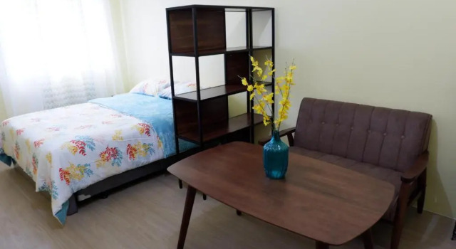 Двухместный номер Standard с видом на бассейн Ortigas Serenity