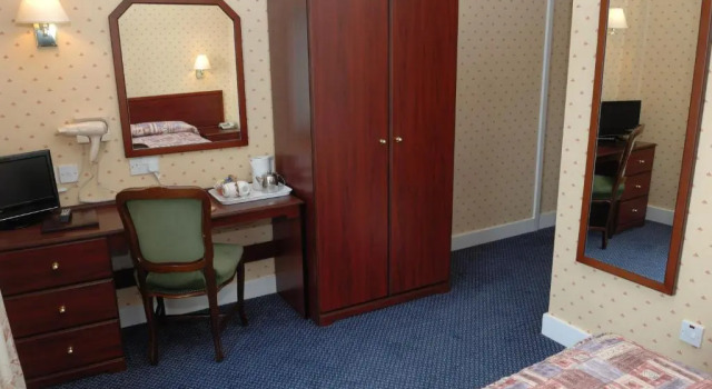 Номер Standard Royal Norfolk Hotel