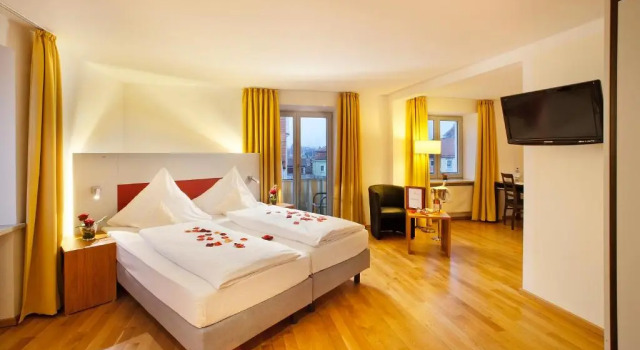 Двухместный номер Standard с балконом AKZENT Brauerei Hotel Hirsch