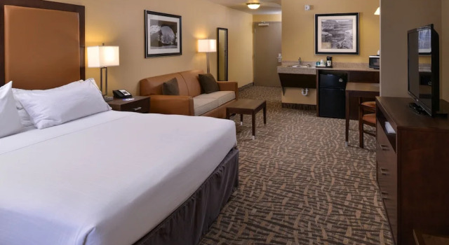 Люкс c 1 комнатой Holiday Inn Express & Suites Page - Lake Powell Area by IHG