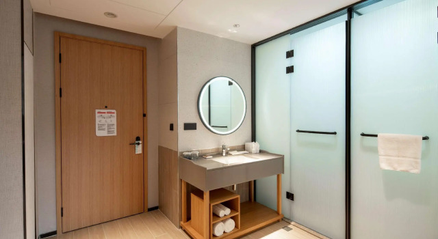 Семейный номер Standard Hilton Garden Inn Guizhou Maotai Town